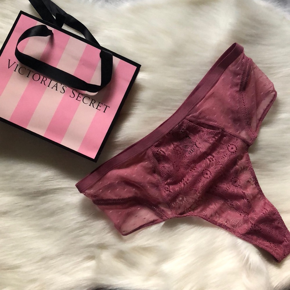 💕2 for $15💕 Flirty Victoria Secret Thong